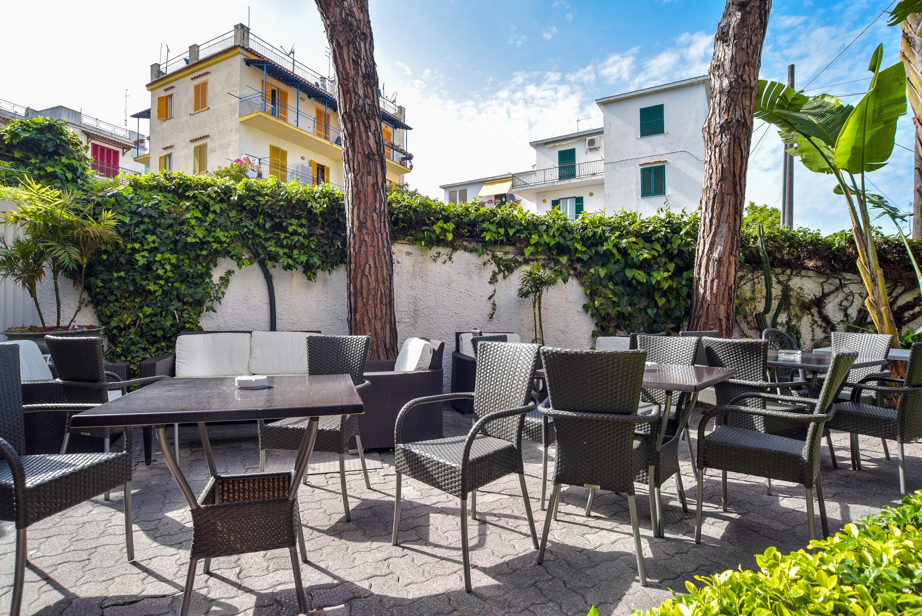 Charme Hotel La Villa Tina Ischia Exterior foto